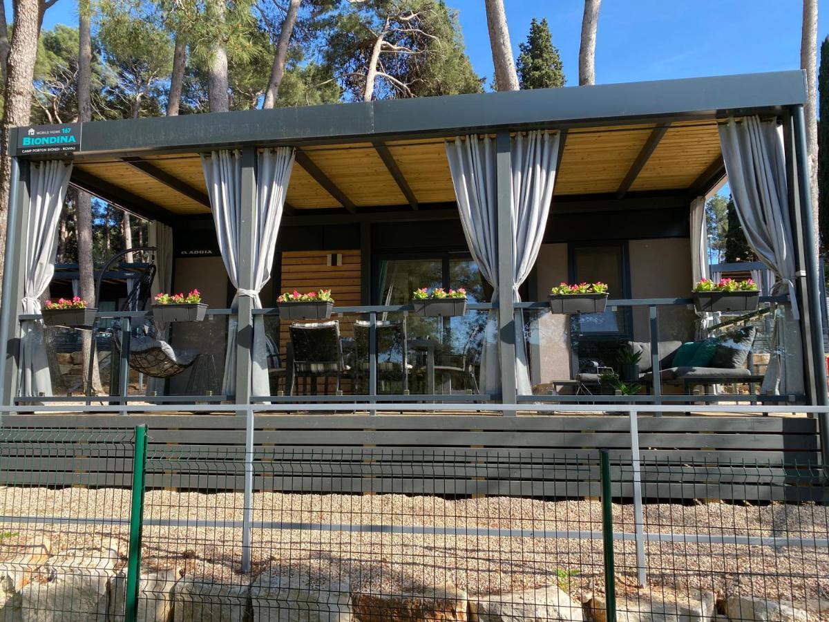 Mobile Home Biondina Camp Porton Nature Hideouts โรวีน ภายนอก รูปภาพ